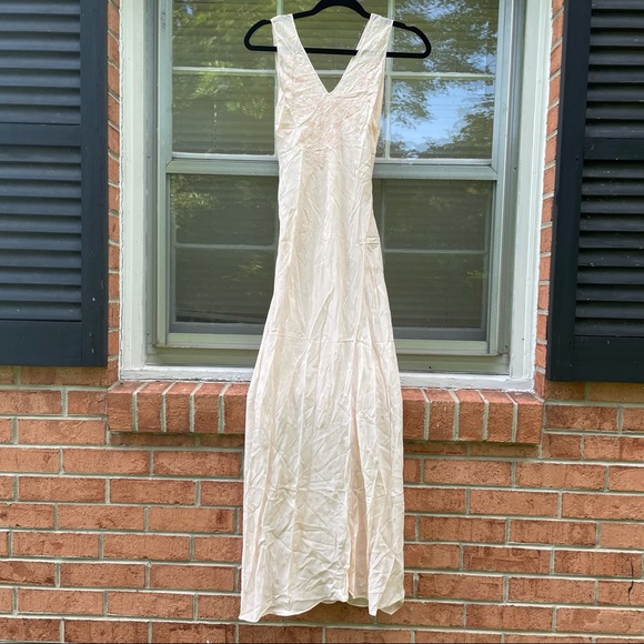 unknown Other - Vintage WWII era nightgown